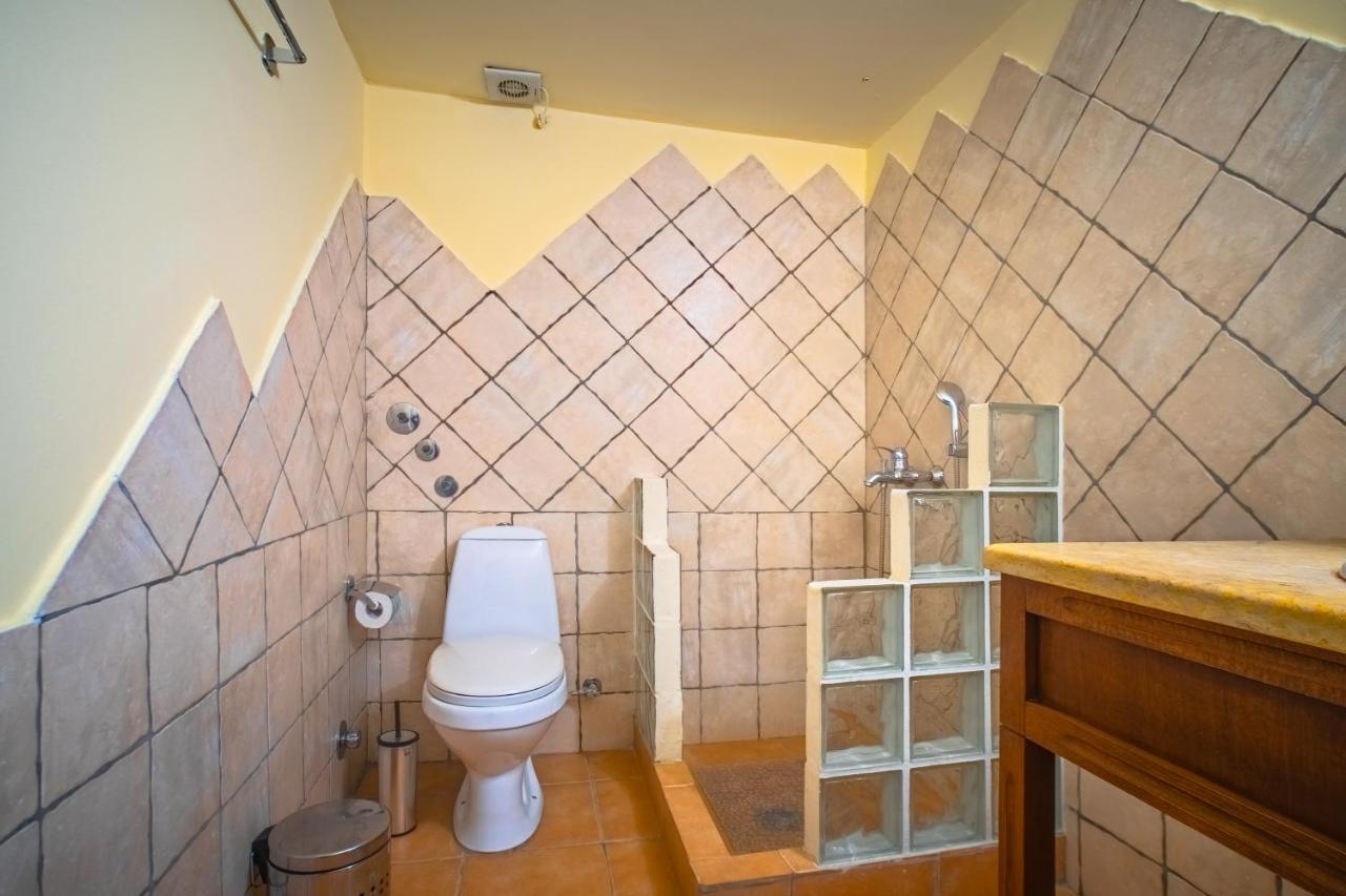 Onar Mani Suites Néon Oítilon Exteriér fotografie